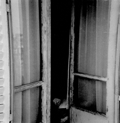 Balcony entrance to a room in Paris